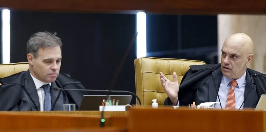 GRAVE: Decisão de afastamento revela que PF teria monitorado Ministro André Mendonça por um mês GRAVE: Decisão de afastamento revela que PF teria monitorado Ministro André Mendonça por um mês