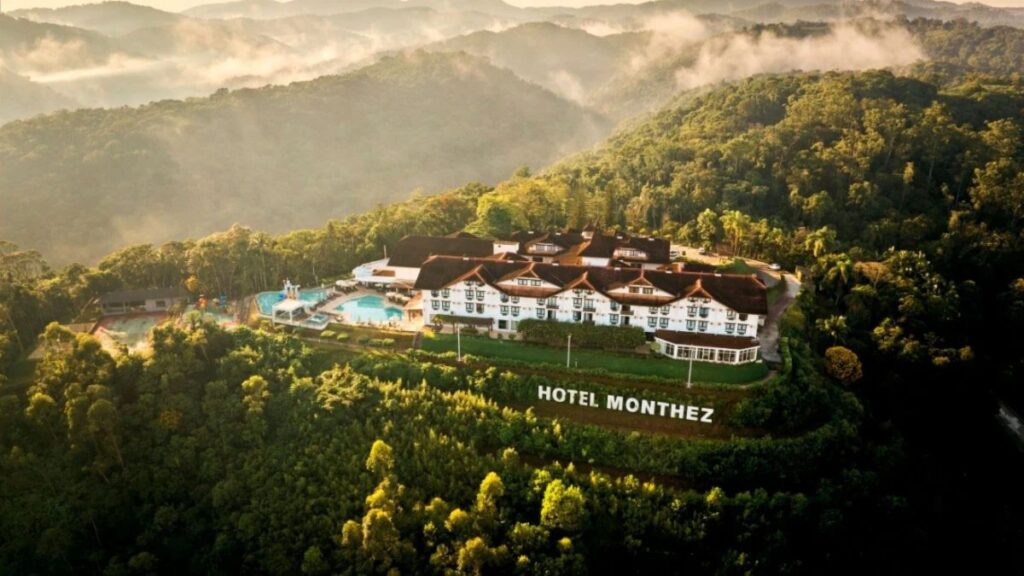 Morre aos 91 anos Evelina Zen, cofundadora do tradicional Hotel Monthez, em Brusque